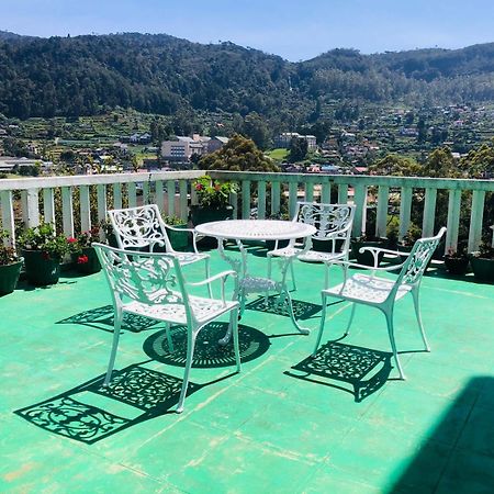 Hikers Inn Nuwara Eliya Extérieur photo