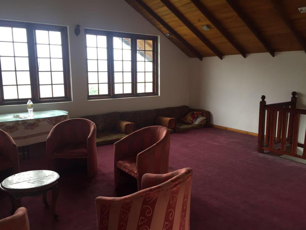 Hikers Inn Nuwara Eliya Extérieur photo